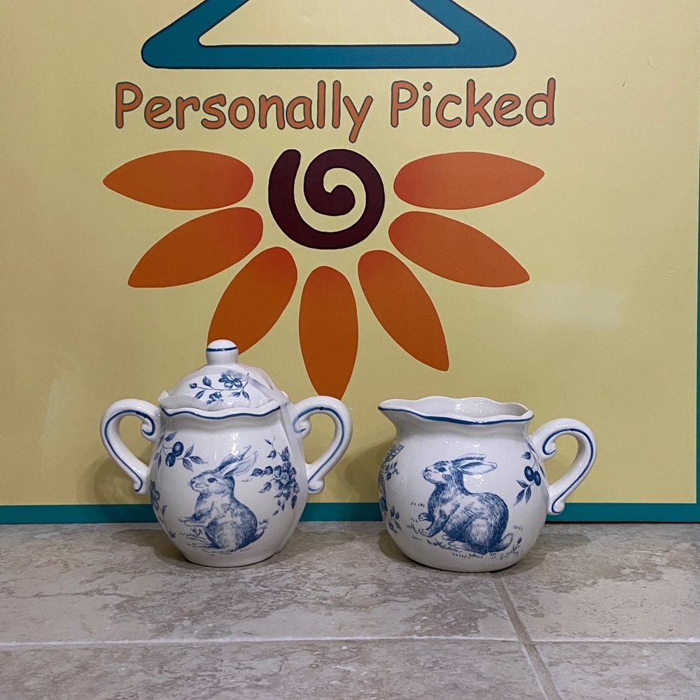Maxcera Toile Easter Sugar & Creamer